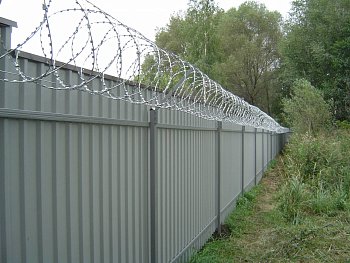 АСКЛ армированая колючая лента спиралевидная 450х40х3