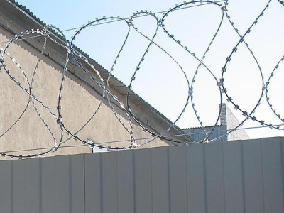 АСКЛ армированая колючая лента спиралевидная 600х50х5